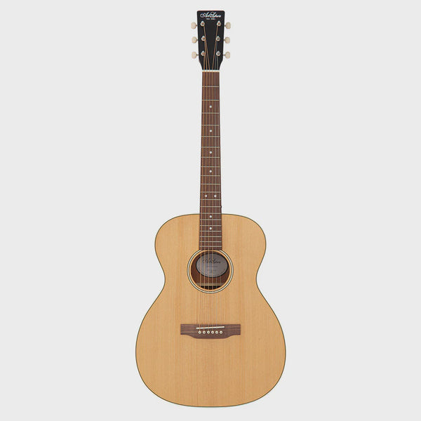 Art & Lutherie Legacy Electro-Acoustic Folk size Guitar in Natural