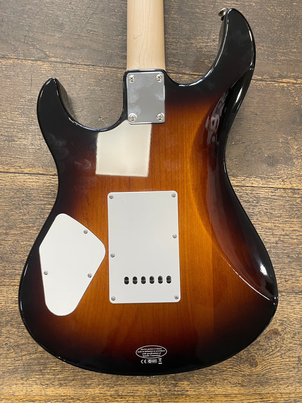 USED Yamaha Pacifica 212 VFM Electric Guitar