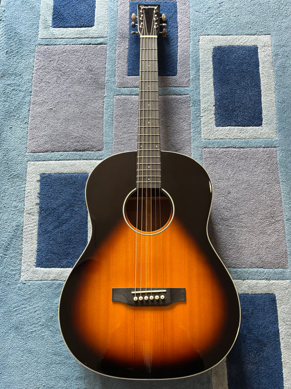 Tanglewood TW40SDVSE Electro Acoustic guitar in Sunburst