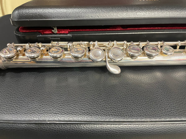 USED YAMAHA YFL211S Flute