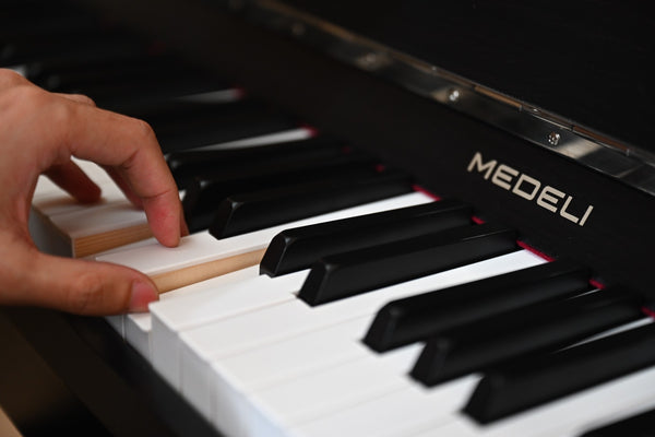 Medeli UP605BK FORTE Series Digital Grand Piano with Package options. Black